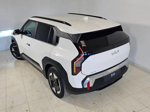 Kia EV3 Earth Long Range