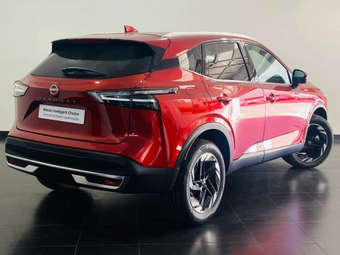 Nissan Qashqai DIG-T 103kW N-Connecta