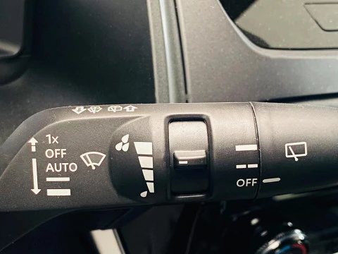 Nissan Qashqai DIG-T 103kW N-Connecta