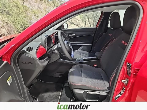 Fiat 600 600e RED 54kwh 115kw (156cv)