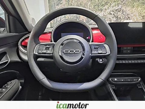 Fiat 600 600e RED 54kwh 115kw (156cv)