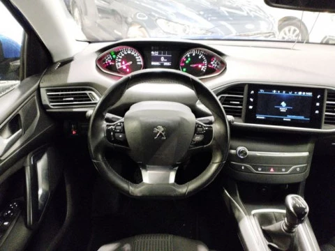 Peugeot 308 SW Allure Pack BlueHDI 130 S&S