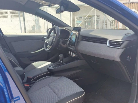 Renault Clio  E-TECH Full Hybrid Techno 105kW