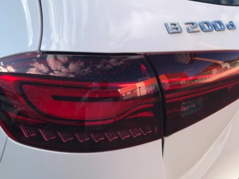 Mercedes-Benz Clase B  200 d