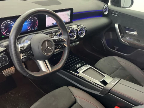 Mercedes-Benz Clase A 200 d Compacto