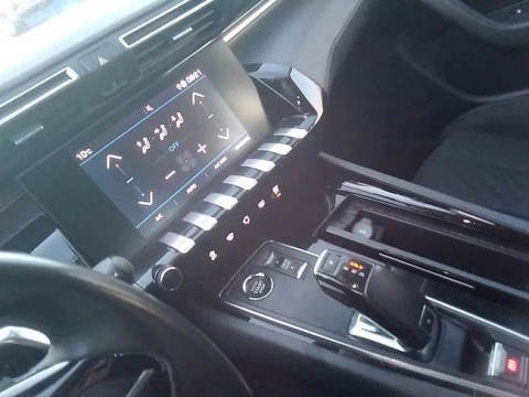Peugeot 508 5P Active BlueHDi 130 S&S EAT8