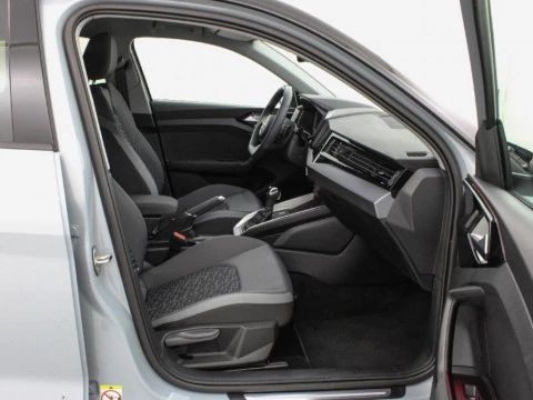 Audi A1 1.5 35 TFSI S TR ADRENAL BLACK ALLSTREET 150 5P