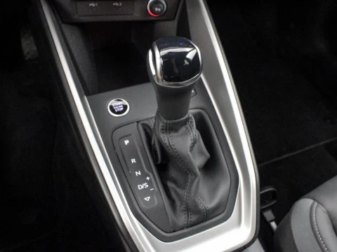 Audi A1 1.5 35 TFSI S TR ADRENAL BLACK ALLSTREET 150 5P