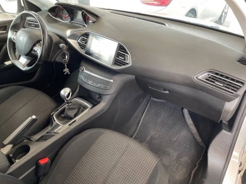 Peugeot 308 5p Style PureTech 110 S&S 6 Vel. MAN