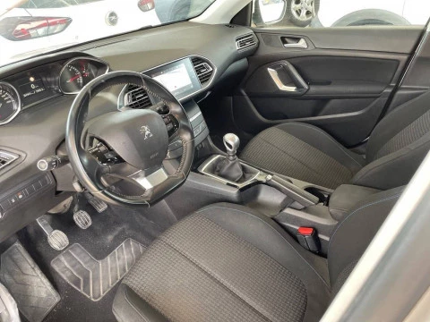 Peugeot 308 5p Style PureTech 110 S&S 6 Vel. MAN