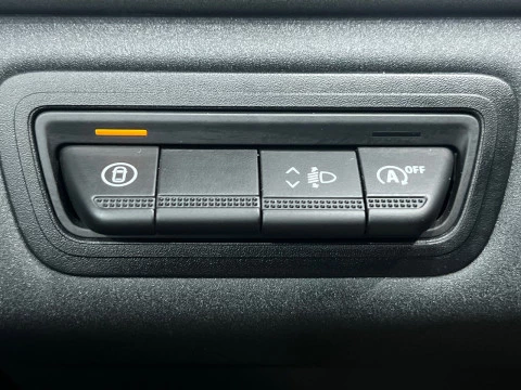 Renault Captur techno Eco-G 100cv (74 kW)