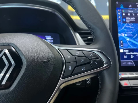 Renault Captur techno Eco-G 100cv (74 kW)