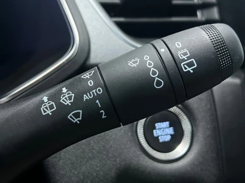 Renault Captur techno Eco-G 100cv (74 kW)