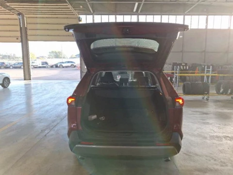 Toyota Rav4 2.5l 220H Business