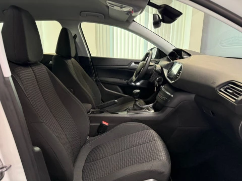 Peugeot 308 5p Active BlueHDi 130 S&S