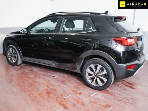 Kia Stonic 1.0 T-GDi MHEV Drive DCT 88 kW (120 CV)