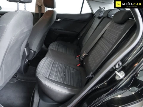 Kia Stonic 1.0 T-GDi MHEV Drive DCT 88 kW (120 CV)