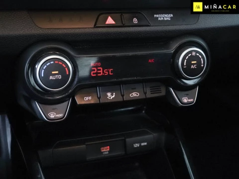 Kia Stonic 1.0 T-GDi MHEV Drive DCT 88 kW (120 CV)