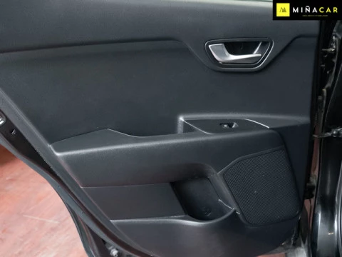 Kia Stonic 1.0 T-GDi MHEV Drive DCT 88 kW (120 CV)