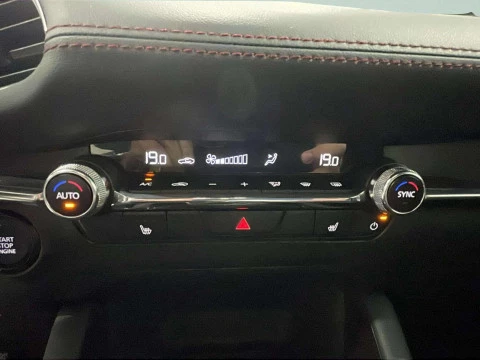 Mazda3 2.0 E-SKYACTIV-G 90KW ZENITH 122 5P