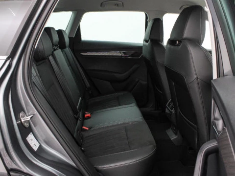 Skoda Karoq KAROQ SELECTION 1,5 TSI 110 KW (150 CV) MANUAL 6 VEL.