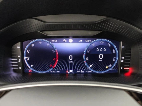 Skoda Karoq KAROQ SELECTION 1,5 TSI 110 KW (150 CV) MANUAL 6 VEL.