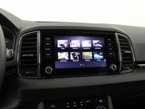 Skoda Karoq KAROQ SELECTION 1,5 TSI 110 KW (150 CV) MANUAL 6 VEL.