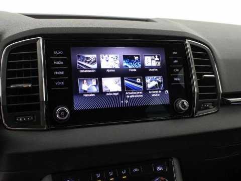 Skoda Karoq KAROQ SELECTION 1,5 TSI 110 KW (150 CV) MANUAL 6 VEL.