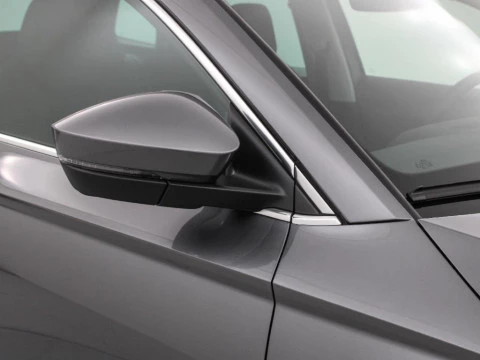 Skoda Karoq KAROQ SELECTION 1,5 TSI 110 KW (150 CV) MANUAL 6 VEL.