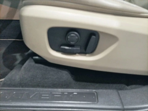 Land Rover Discovery Sport 2.0L TD4 150CV 4x4 HSE