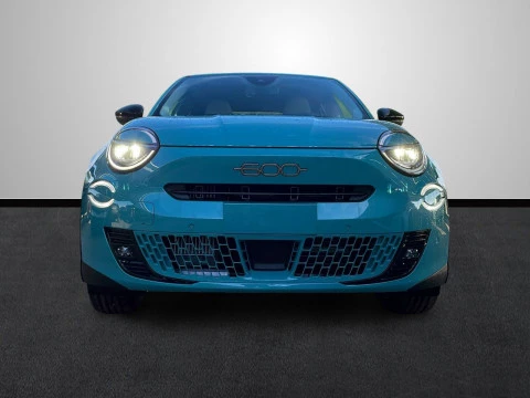 Fiat 600 600 MHEV La prima 1.2 106kW (145CV) DDCT