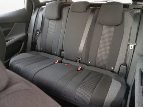 Peugeot 3008 1.5 BlueHDi 96kW (130CV) S&S Active Pack