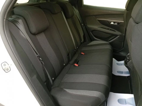 Peugeot 3008 1.5 BlueHDi 96kW (130CV) S&S Active Pack