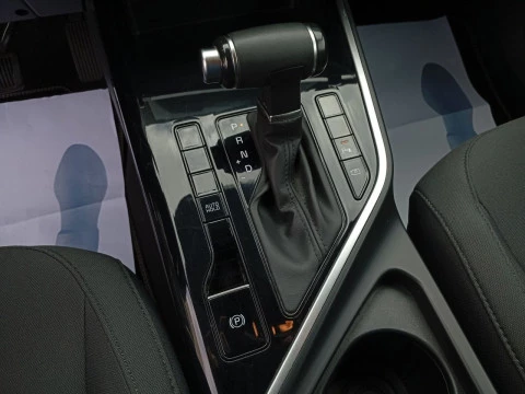 Kia Niro 1.6 GDi HEV 104kW (141CV) Concept