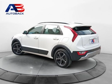 Kia Niro 1.6 GDi HEV 104kW (141CV) Concept