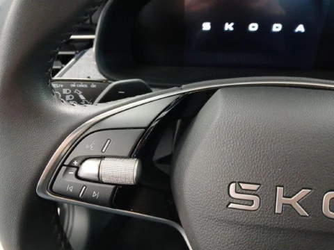 Skoda Kamiq 1.0 TSI 85KW SELECTION DSG 115 5P