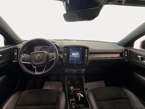 Volvo XC40 1.5 T4 Twin Recharge R-Design Auto