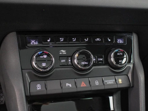 Skoda Karoq 2.0 TDI STYLE DSG 115CV 5P