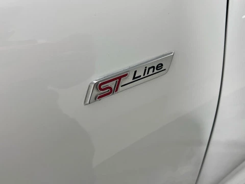 Ford Kuga ST-Line 1.5T EcoBoost 110kW (150CV)