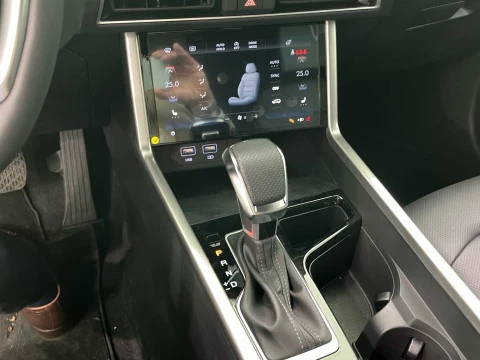 KGM Torres G15 Life Aut.