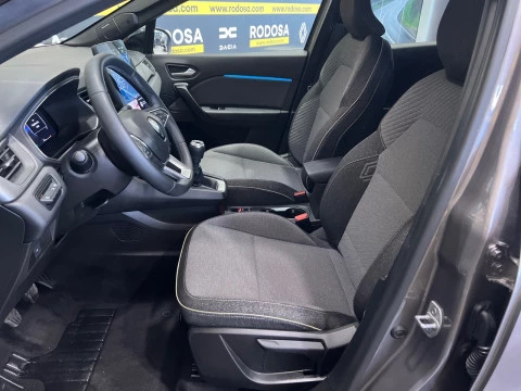 Renault Captur techno Eco-G 100cv (74 kW)