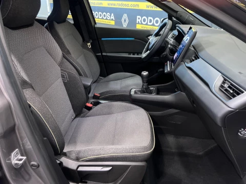Renault Captur techno Eco-G 100cv (74 kW)