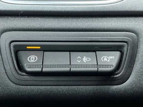 Renault Captur techno Eco-G 100cv (74 kW)