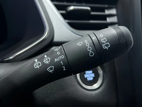 Renault Captur techno Eco-G 100cv (74 kW)