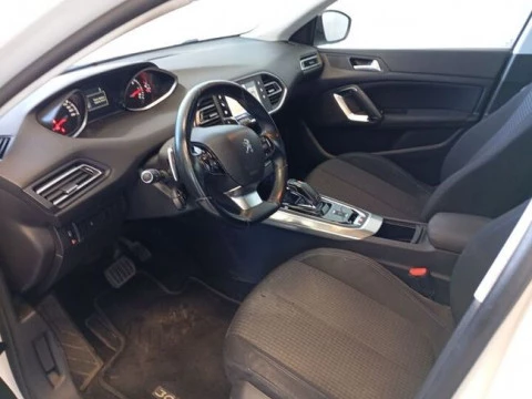 Peugeot 308 SW Allure BlueHDI 130 S&S EAT8