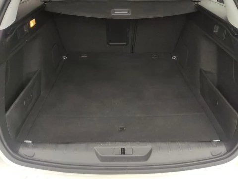 Peugeot 308 SW Allure BlueHDI 130 S&S EAT8