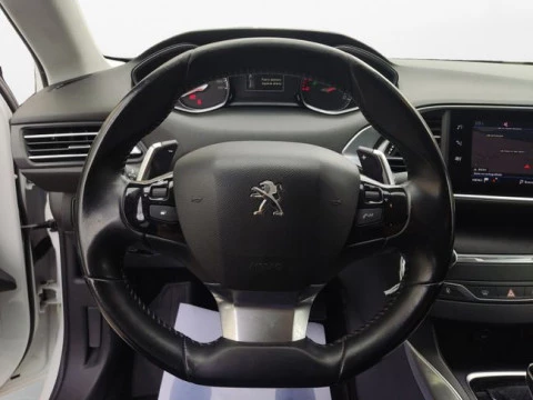 Peugeot 308 SW Allure BlueHDI 130 S&S EAT8