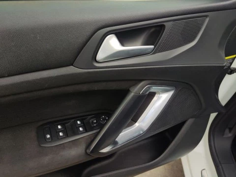 Peugeot 308 SW Allure BlueHDI 130 S&S EAT8