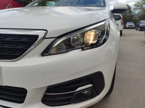 Peugeot 308 SW Allure BlueHDI 130 S&S EAT8