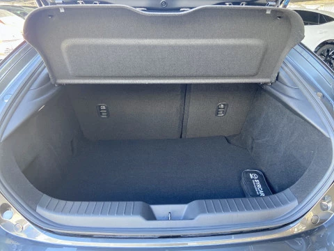 Mazda3 2.5L E-SKY G MHEV 103kW 6AT Prime-line